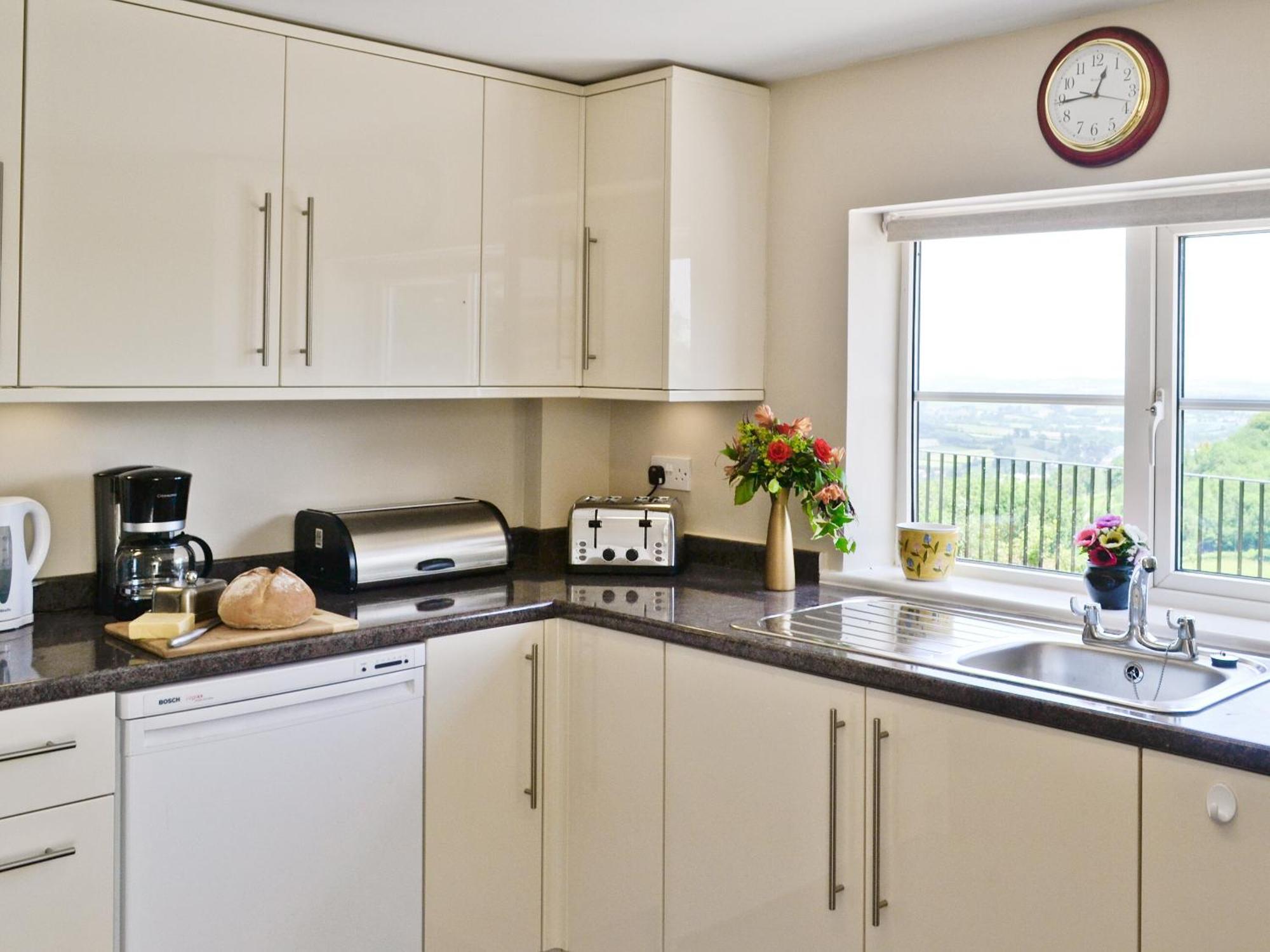Thornhill Villa Whitchurch  Eksteriør billede